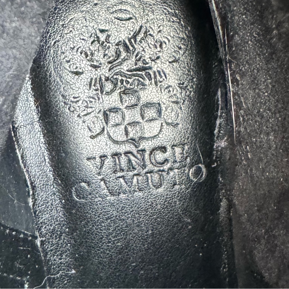 Vince Camuto - Picture 8 of 8